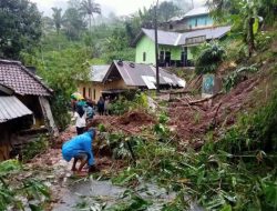 Longsor di Desa Sirau, Dua Rumah dan Jalan Penghubung Terdampak