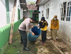 Bhabinkamtibmas Polsek Pengadegan Turun Langsung Cegah Demam Berdarah