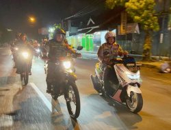 Kapolres Purbalingga bersama Dandim Patroli Sepeda Motor, Pantau Langsung Malam Takbiran