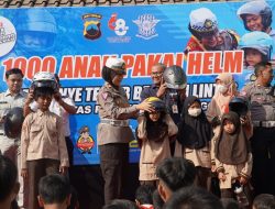 Satlantas Polres Purbalingga Gelar Kampanye Keselamatan Berlalu Lintas 1000 Anak Pakai Helm