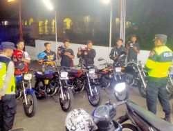 Kapolsek Kutasari Ajak Komunitas Motor Tertib Lalu Lintas