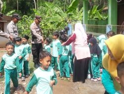 Polsek Mrebet Gelar Polisi Sahabat Anak di RA Diponegoro Tangkisan