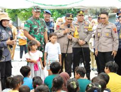 Kunjungi Demak, Kapolda dan Pangdam Gelar Rapat Penanganan Banjir Hingga Pencoblosan Pemilu Bagi Warga Terdampak