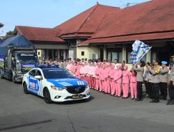 Polres Purbalingga Salurkan Bantuan Korban Banjir di Demak