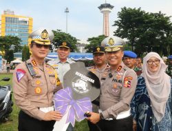 Polda Jateng laksanakan apel gelar pasukan Operasi Keselamatan Candi 2024 dan Pencanangan aksi keselamatan jalan:  upaya menekan angka kecelakaan dan fatalitas