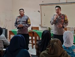 Bhabinkamtibmas Polsek Kalimanah Berikan Penyuluhan Siswa Kejar Paket