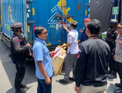 Dikawal Ketat Polda Jateng, KPU Salurkan Distribusi Logistik Pemilukada 2024 ke Sejumlah Daerah