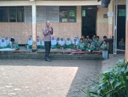 Polsek Mrebet Sosialisasi Cegah Perundungan di SDN 1 Campakoah