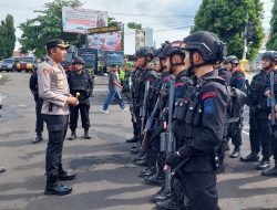 Brimob dan TNI Bantu Pengamanan Pilkada di Polres Purbalingga