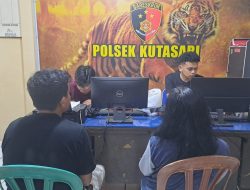 Kepergok Mencuri di Minimarket, Suami Istri Diamankan Polsek Kutasari