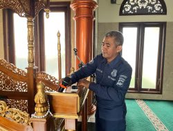 Polisi Polres Rembang, 15 Tahun Jadi Marbot Masjid