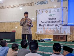 Kapolsek Kalimanah Isi Kajian Ramadan dengan Materi Cegah Kenakalan Remaja