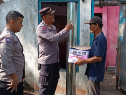 Polsek Bobotsari Salurkan Bantuan untuk Korban Atap Rumah Ambruk