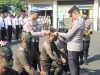 Kapolres Purbalingga Pimpin Upacara Penutupan Latkatpuan dan Pembaretan Personel Satsamapta