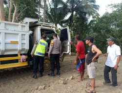 Sopir Meninggal dalam Kabin Truk, Polsek Rembang Lakukan Pemeriksaan