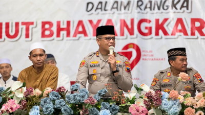 Polsek Kalimanah Bersholawat Peringati Hari Bhayangkara Ke-79