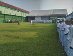 Kapolsek Kalimanah Jadi Pembina Apel di SMK YPT 1 Purbalingga