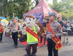 Wayang dan Badut Hadir, Sosialisasikan Tertib Lalu Lintas di Purbalingga