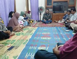 Bhabinkamtibmas Polsek Kalimanah Ajak Warga Aktifkan Poskamling 